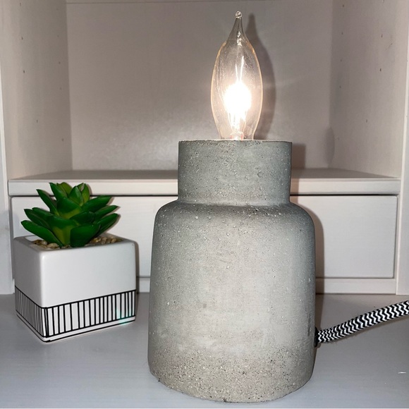 Concrete Base Table Lamp by Threshold - Picture 15 of 15